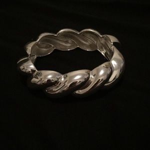 Twist Cuff